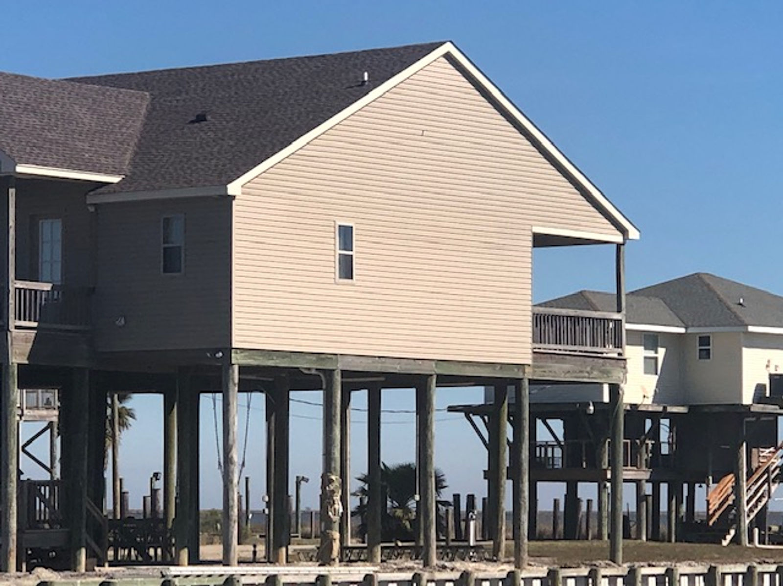 damaged siding repair 2